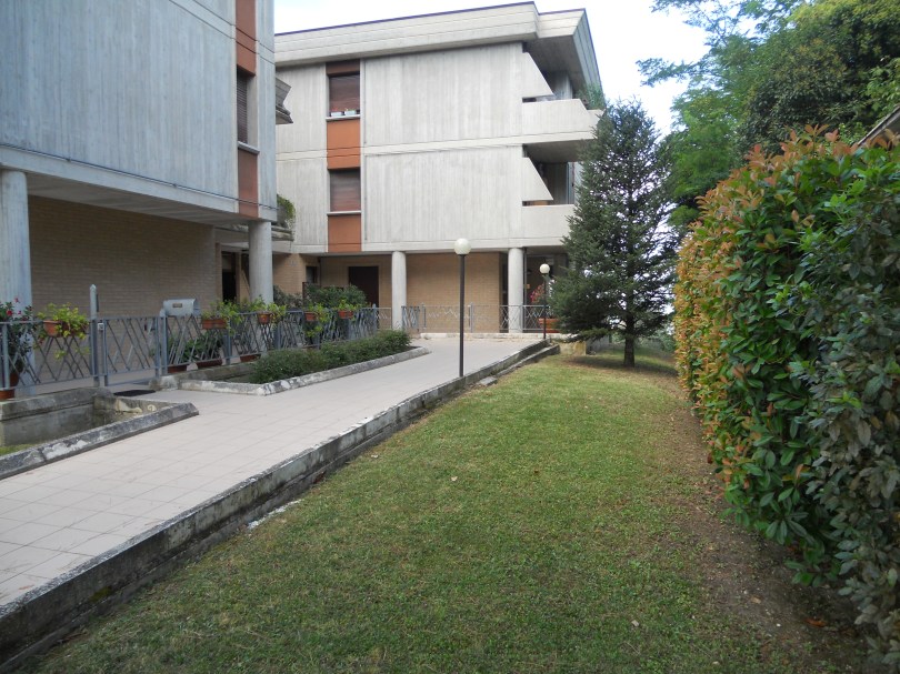 Giardiniere Macerata, Manutenzione Del Verde Macerata,Giardinaggio Macerata